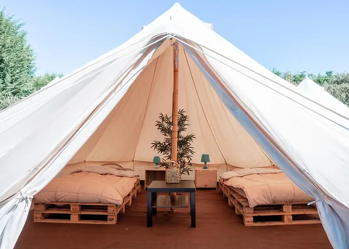 Oyambre Surf Camp Los Llaos